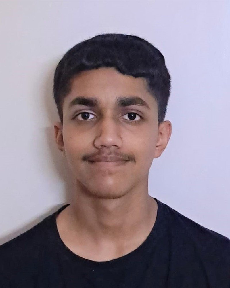 Vishnu V, Chakravyuh Science Academy student